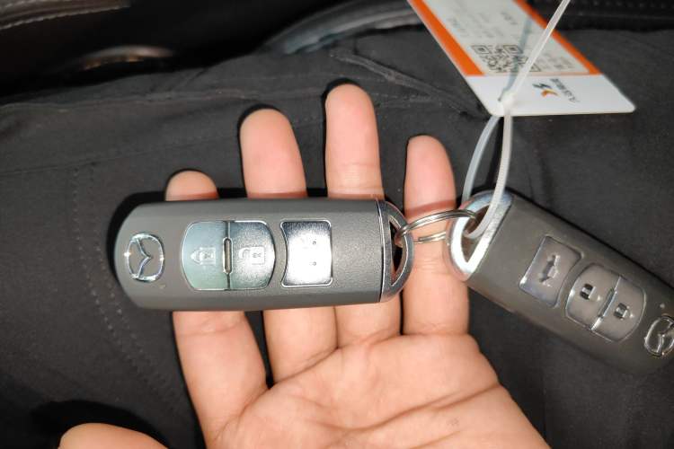 Used Mazda Atenza 2017 2.5L Blue Sky Prestige Edition
