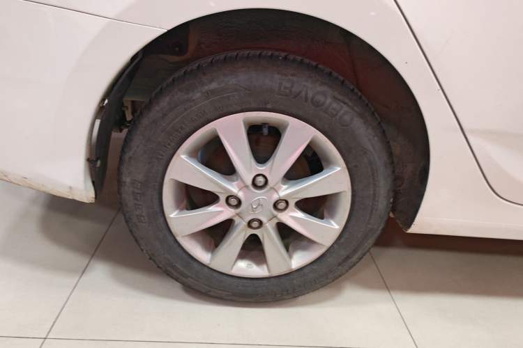 Used Hyundai Verna 2014 1.4L Manual Smart GLS Trim
