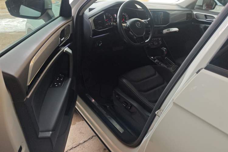 Used Volkswagen Tayron 2019 330TSI Two-Wheel Drive Luxury Model China VI Standard