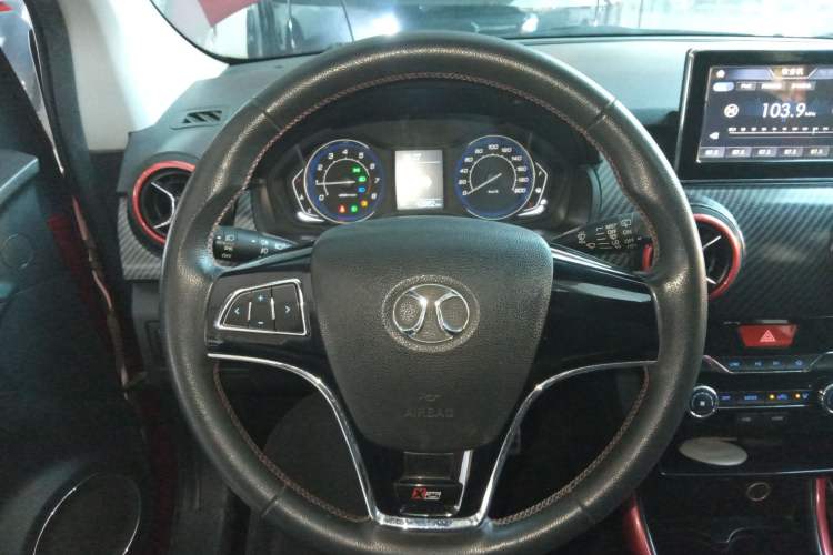 Used BAIC Senova X25 2015 1.5L Manual Elite Model