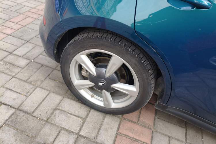 Used ORA Good Cat 2023 401 km Standard Range Premium Version Lithium Iron Phosphate
