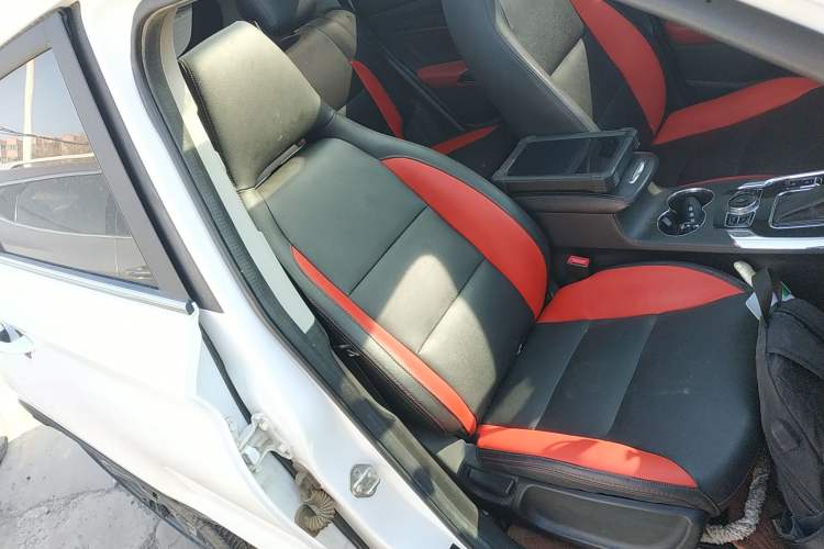 Used Leopaard CS9 2017 1.5L CVT Comfort Model
