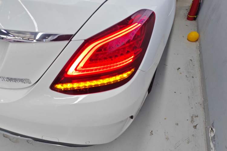 Used Mercedes-Benz C-Class 2021 C 200 L Fashion Edition Sport Version
