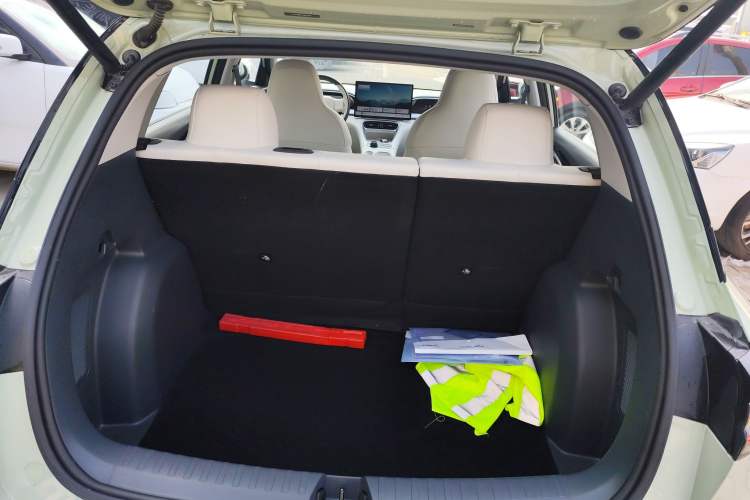 Used  Geome 2025 UP 410km Exploration+ Edition