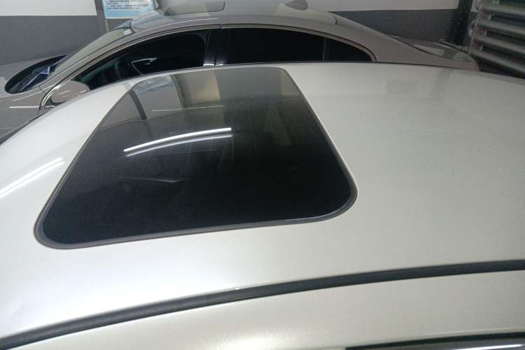 Used Infiniti Q50L 2015 2.0T Enjoyment Edition
