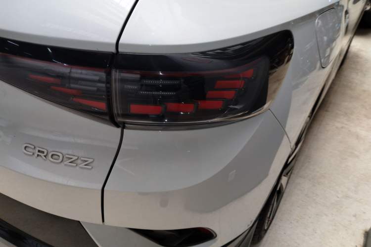 Used Volkswagen ID.4 CROZZ 2022 Long-Range PRO Edition