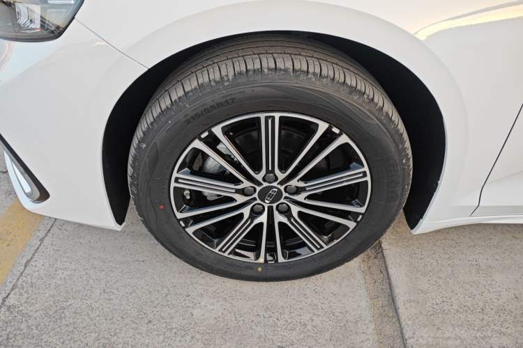 Used Geely Auto Preface 
