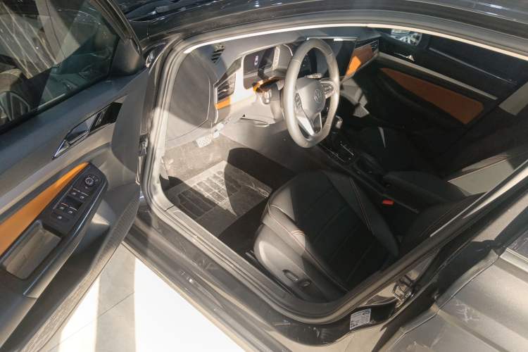 Used Volkswagen Bora 2023 200TSI DSG YueXing PRO Edition
