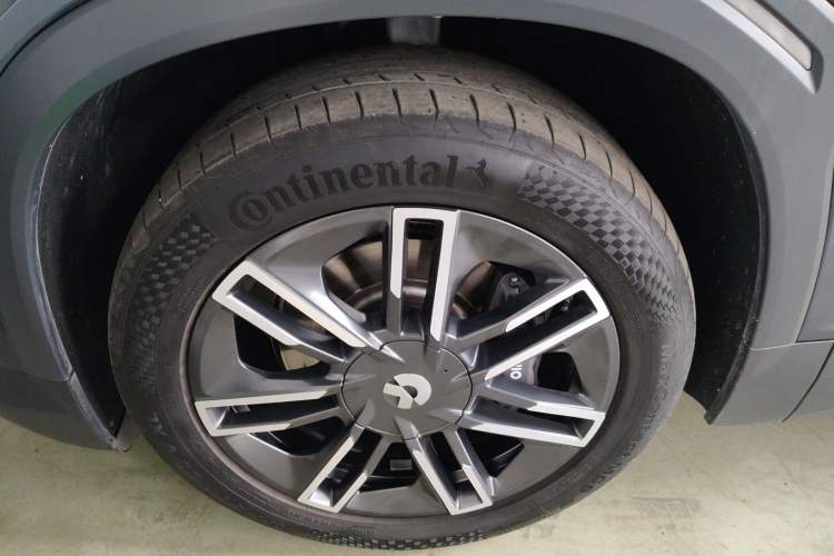 TDK.VehicleDetails.img