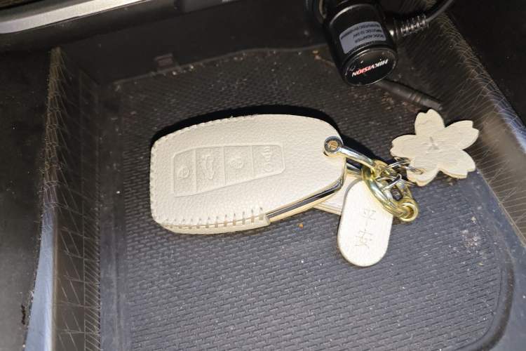 TDK.VehicleDetails.img