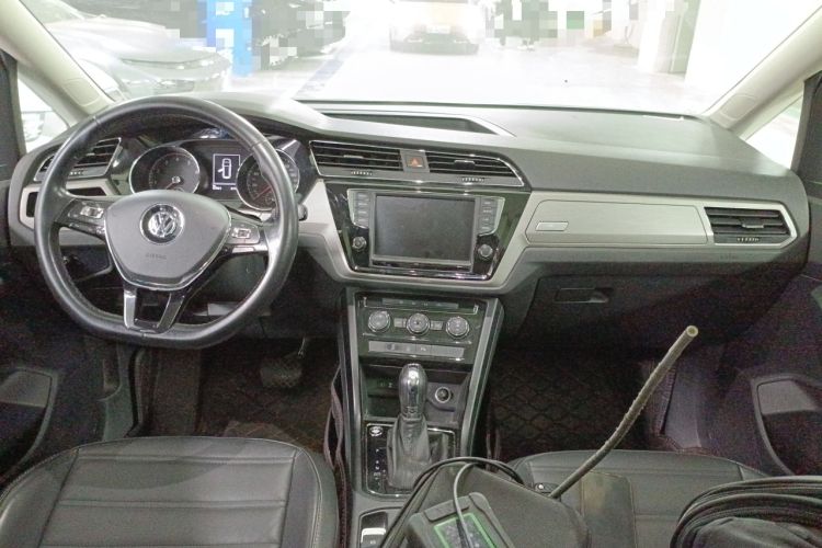 Used Volkswagen Touran 2018 Volkswagen Touran L 280TSI DSG Boundary Edition 7 Seats China V Emission Standard
