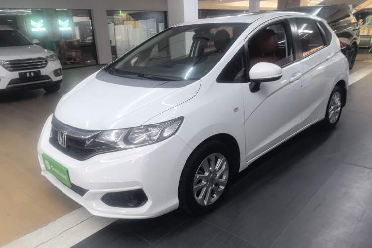 Used Honda Fit 2018 1.5L CVT Comfort Sunroof Version