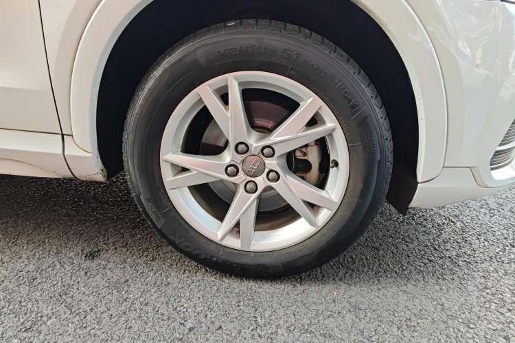 Used Audi Q3 2016 30 TFSI Fashion Model