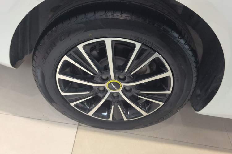 Used Roewe i5 2021 1.5L CVT Diamond Edition