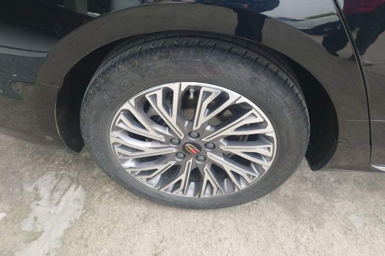 Used Hongqi H5 2023 2.0T Automatic Smart Connect Flagship Edition