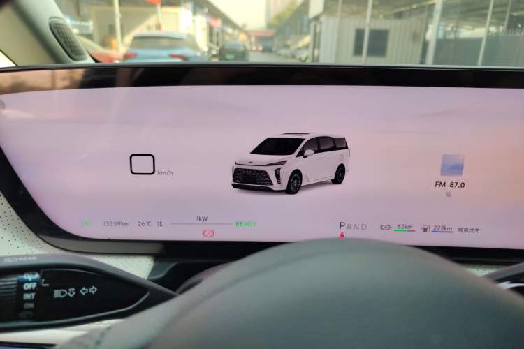 Used Buick GL8 New Energy 2024 Lu Zun Deluxe Edition 7-Seater
