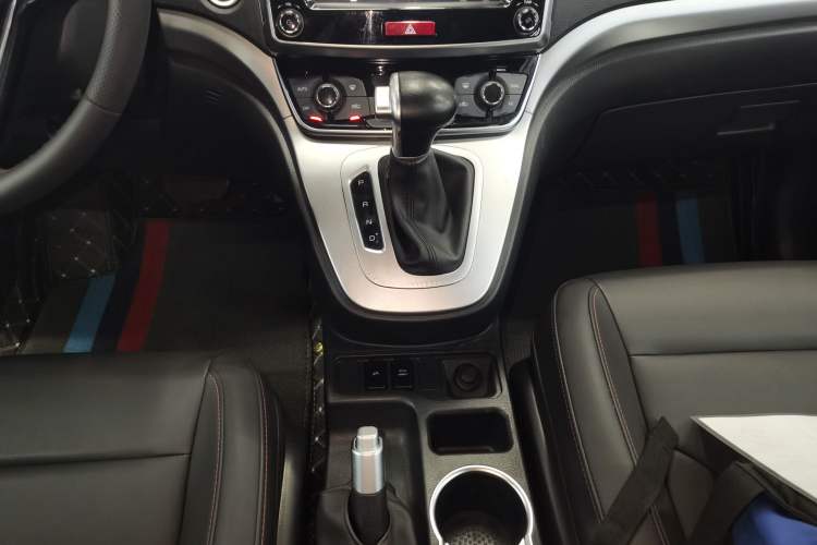 Used Haval M6 2019 1.5T DCT Two-Wheel Drive Elite Version China VI Standard
