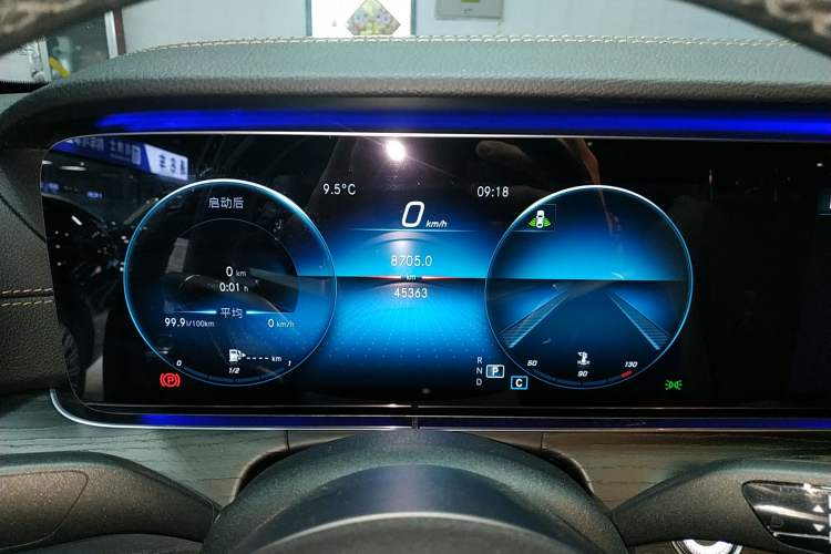 Used Mercedes-Benz E-Class 2021 E 300 L Sporty and Stylish Model
