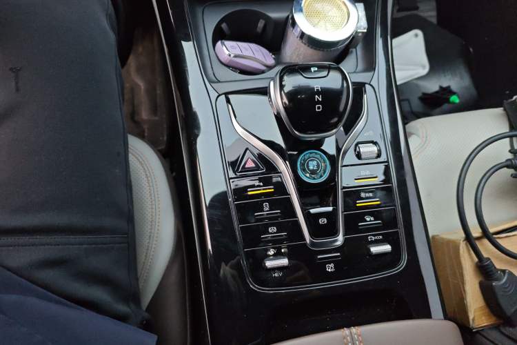 Used BYD Qin PLUS 2023 Champion Edition DM-i 55KM Leading Model
