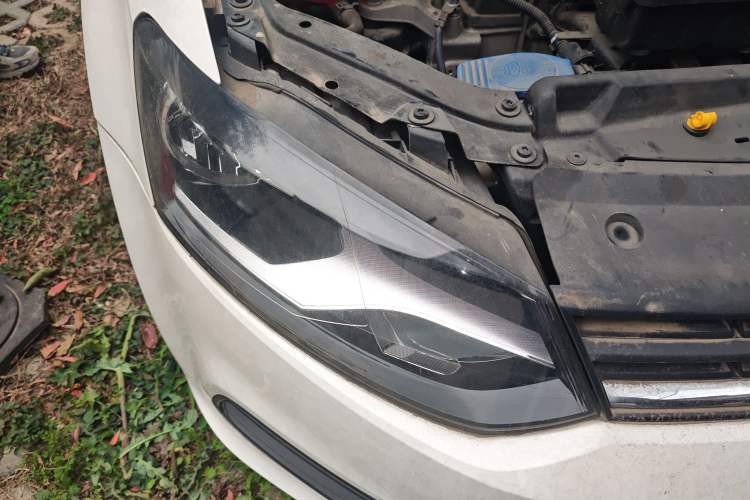 Used Volkswagen Polo 2016 1.4L Manual Fashion Model