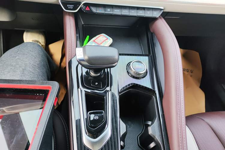 Used Geely Auto Monjaro L 2021 2.0TD DCT EVO Two-Wheel Drive Prestige Version