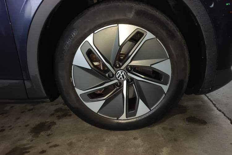 Used Volkswagen ID.4 CROZZ 2022 Long-Range PURE+ Edition
