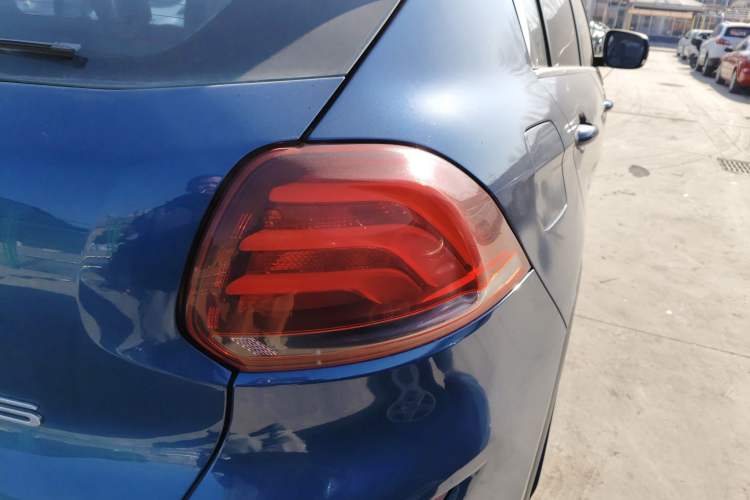 Used Qoros 5 2018 Revised Version 1.6T Automatic Leading Edition
