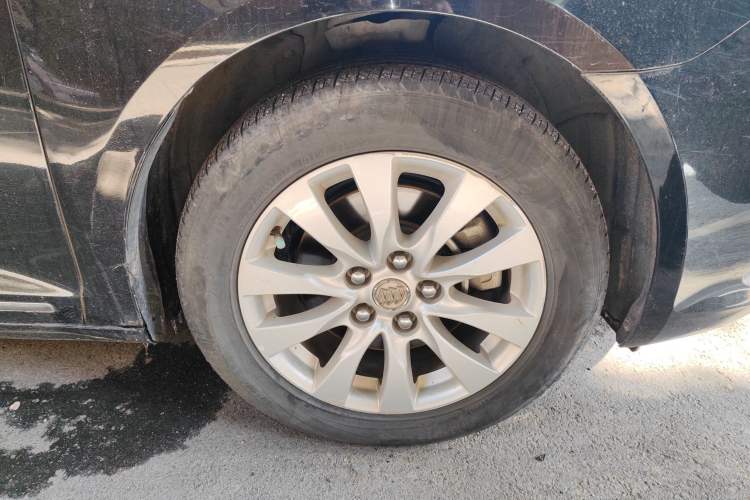 Used Buick LaCrosse 2013 2.4L SIDI Leading Comfort Version
