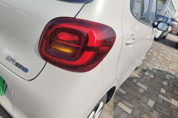 Used Wuling Hongguang MINIEV 2025 Four-Door Version Advanced Edition