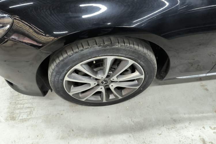 Used Mercedes-Benz E-Class 2018 Facelift E 200 L
