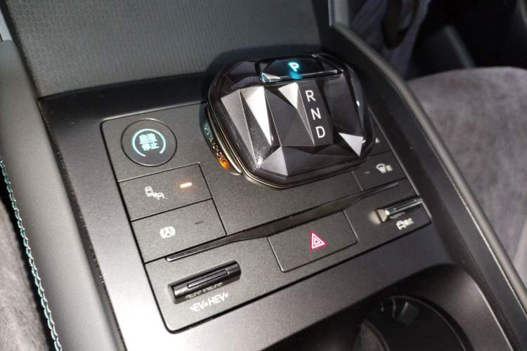 Used BYD Qin L 2024 DM-i 120KM Beyond Model
