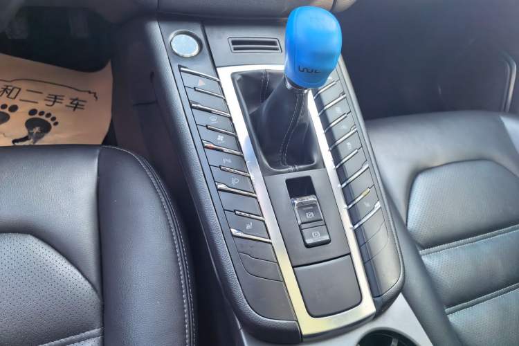 Used Zotye SR9 2017 2.0T Manual "Ultimate Heart" Edition
