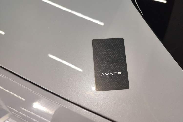 Used  12 2024 700 Three-Laser Rear-Wheel Drive Luxury Edition
