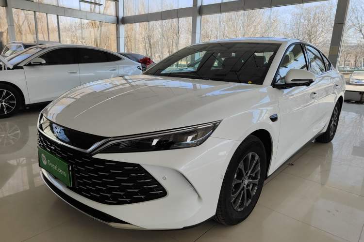 Used BYD Qin L 2025 DM-i Smart Drive 80KM Leading Model