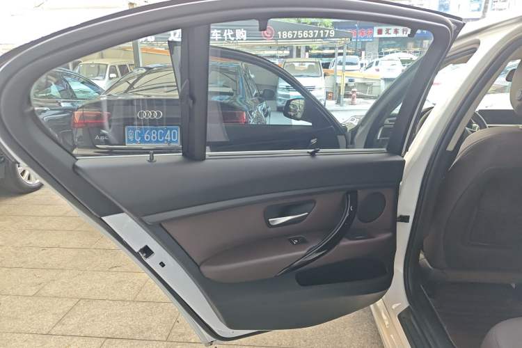 Used BMW 3 Series 2019 320Li Fashion Model
