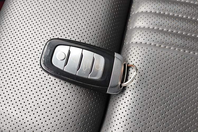 Used Hongqi H9 2020 3.0T Smart Connect Flagship Four-Seat Version