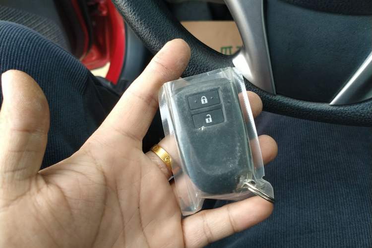 Used Toyota YARiS L 2021 X-Trail X 1.5L CVT Prestige Edition