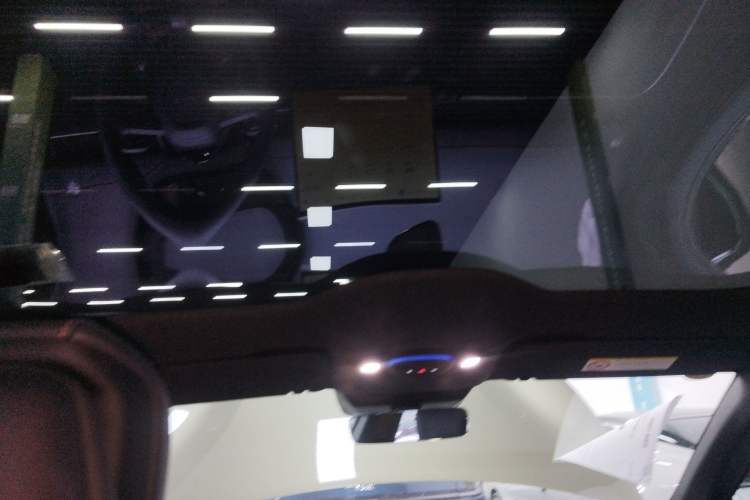 Used  SU7 2024 Rear-Drive Ultra-Long Range Advanced Pro-Level Intelligent Driving Version