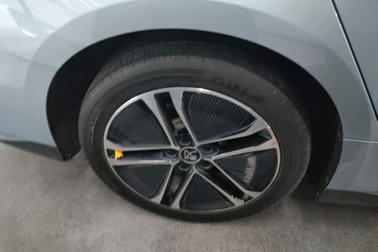 Used BYD Han 2023 EV Champion Edition 605KM Front-Drive Premium Model
