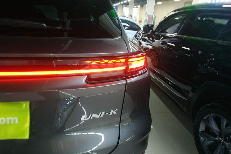 Used Changan UNI-K 2021 2.0T Prestige Edition
