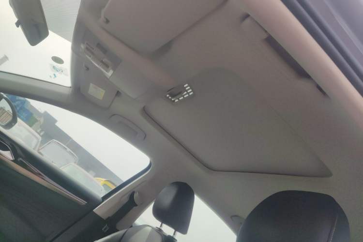 Used Volkswagen Passat 2019 280TSI Business Edition China VI