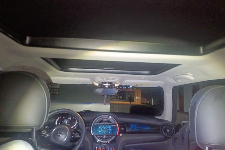 Used MINI MINI 2021 2.0T COOPER S Artist
