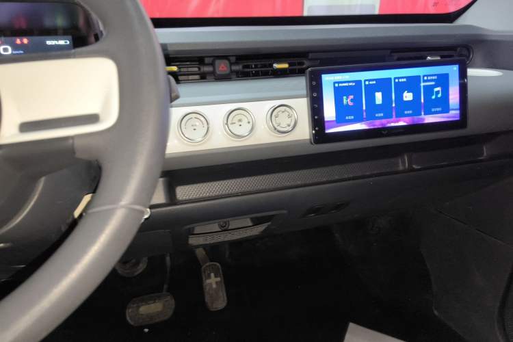 Used Wuling Hongguang MINIEV 2022 GAMEBOY 300km Enthusiast Model with Lithium Iron Phosphate
