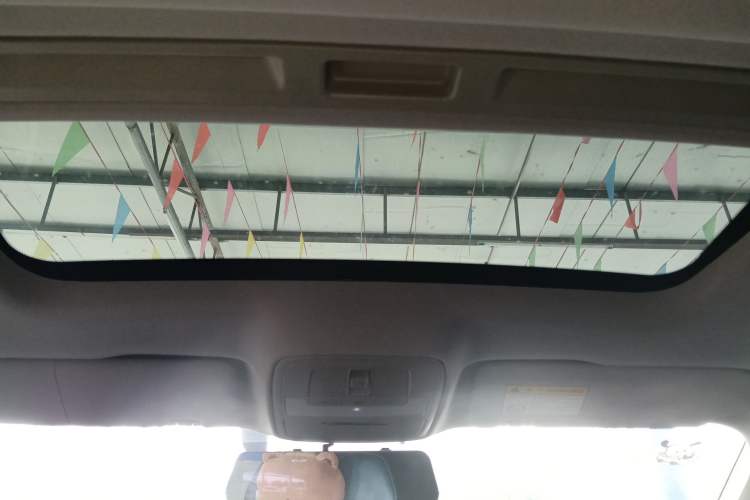 Used MG 6 2017 20T Automatic Luxury Smart Connect Version China V Standard
