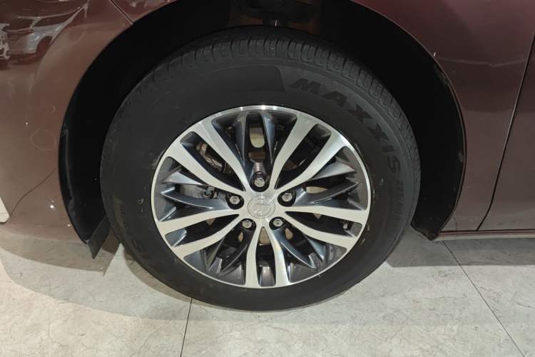 Used Buick GL8 2022 ES Landtrek 653T Comfort Edition
