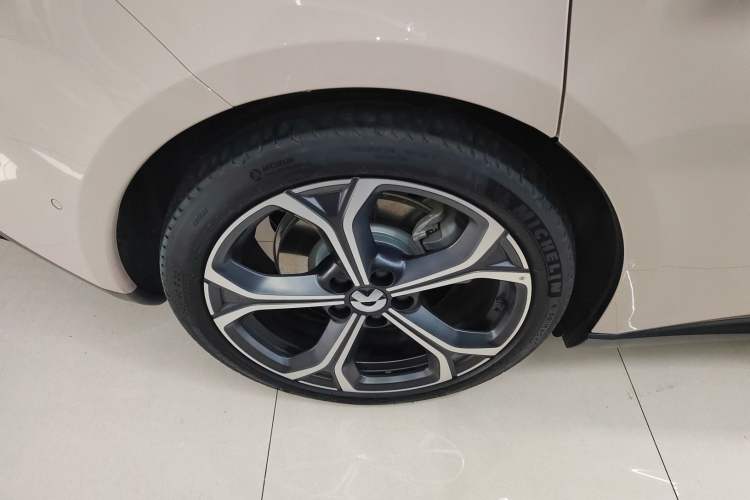 Used Nio ET5T 2024 75kWh Touring