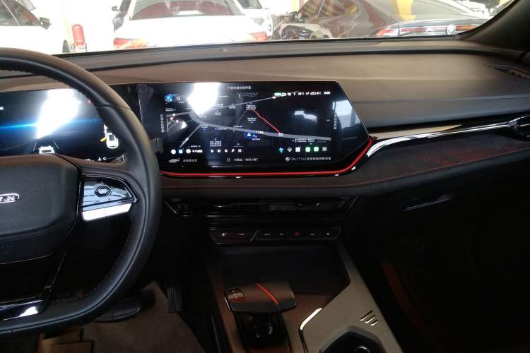 Used Oshan X5 PLUS 2023 Revised Version 1.5T DCT Navigation Edition