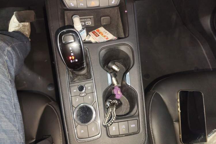 Used Cadillac XT4 2020 28T Two-Wheel-Drive Leading Version