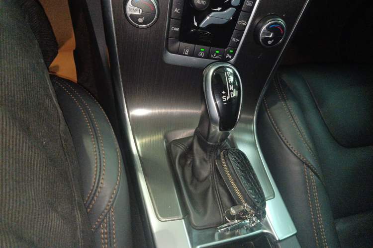 Used Volvo XC60 2014 Restyled T5 Zhiya Edition
