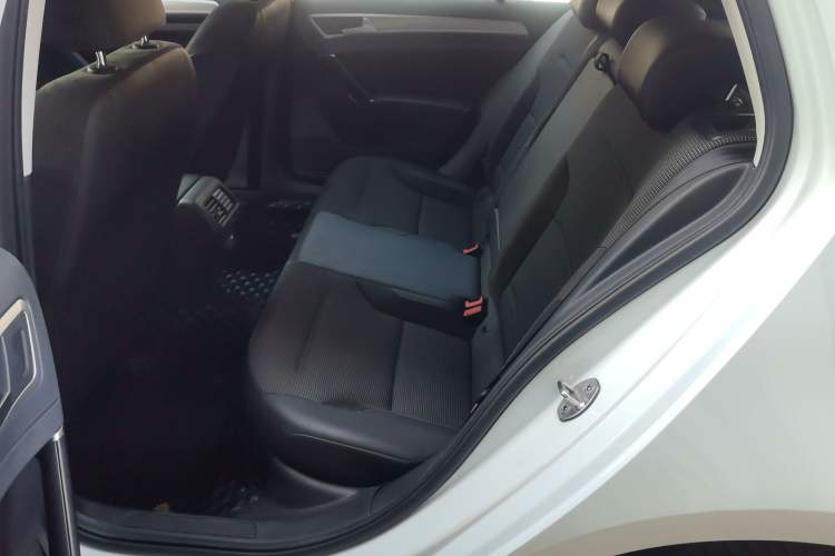 Used Volkswagen Golf 2019 1.6L Automatic Comfort Model China V Standard
